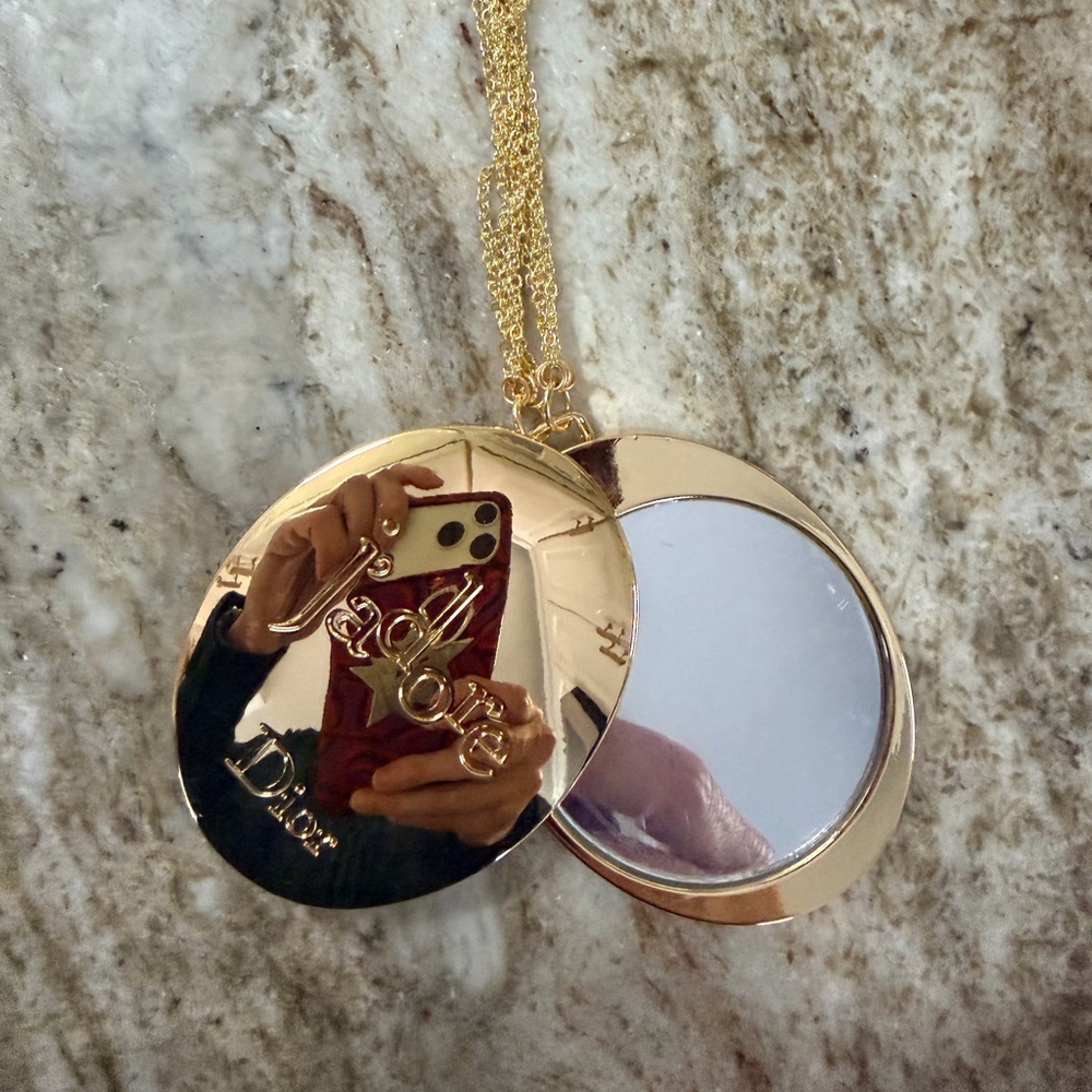 Dior J’adore Dual Linking Chain Gold Pocket Mirror. Mirror SEALED Box SEALED